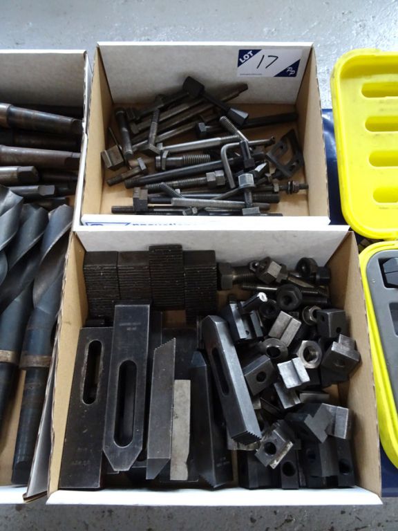 Qty various 'T' slotted clamping equipment in 2 bo...