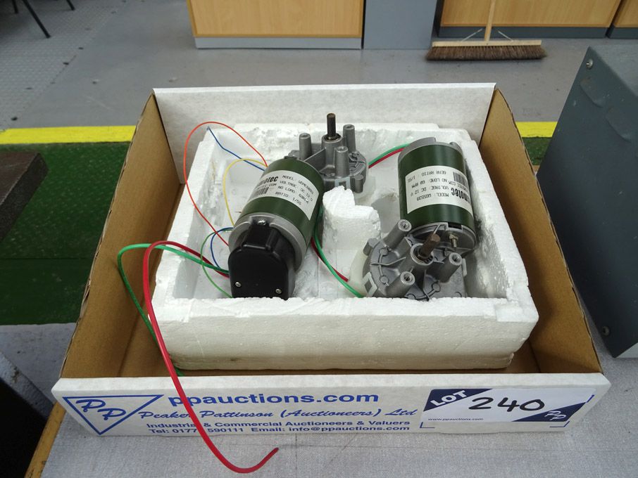 2x Transmotec WG5539 motors, 12v, 60rpm