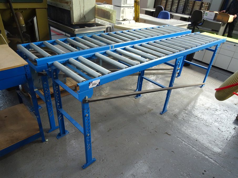 2x manual roller conveyors, 3000x500mm