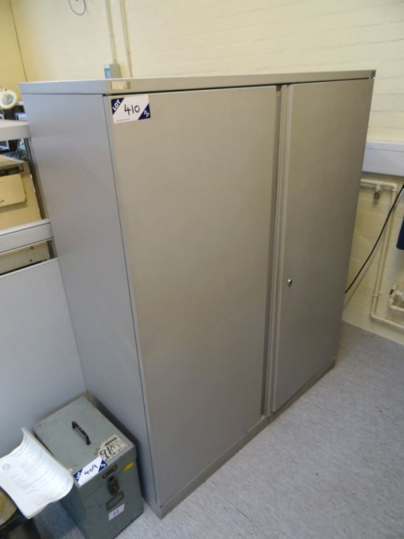 Grey metal 2 door storage cupboard contents, elect...