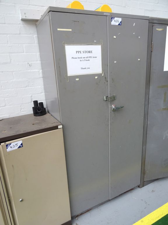 2 door metal storage cupboard, 900x450x1800mm high...