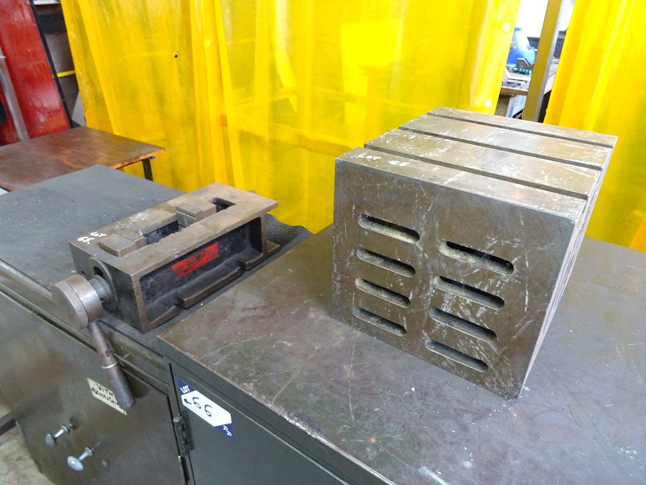 Versa Vice 55mm Jaws machine vice, 10x12x9" CI cub...
