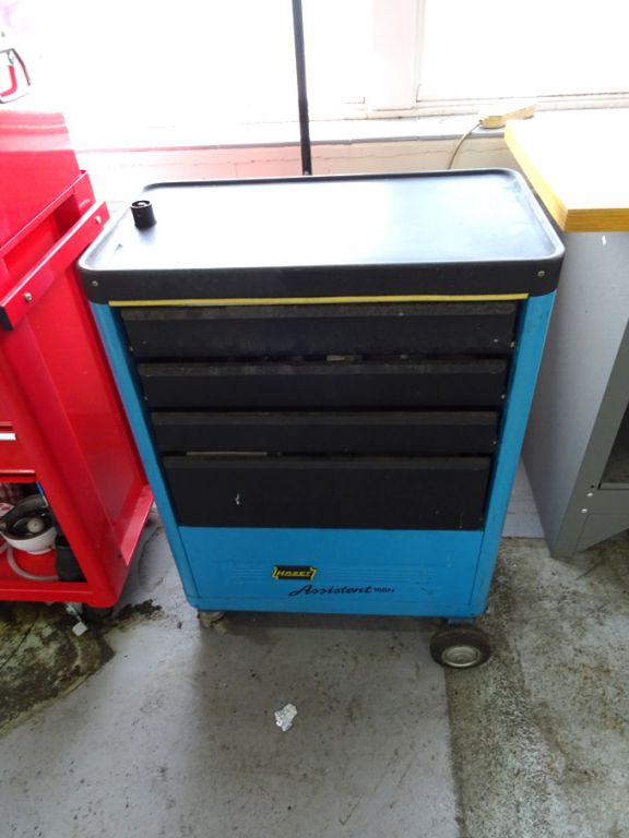 Hazet Assistant 168N mobile 3 drawer tool chest, 3...