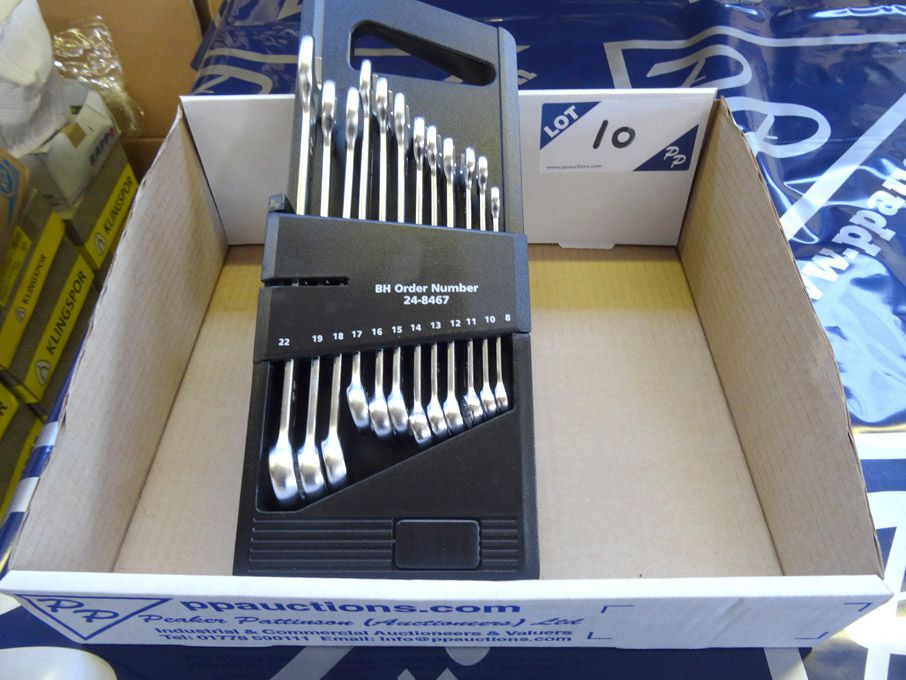 12 piece spanner set, 8mm - 22mm - (packaged & unu...