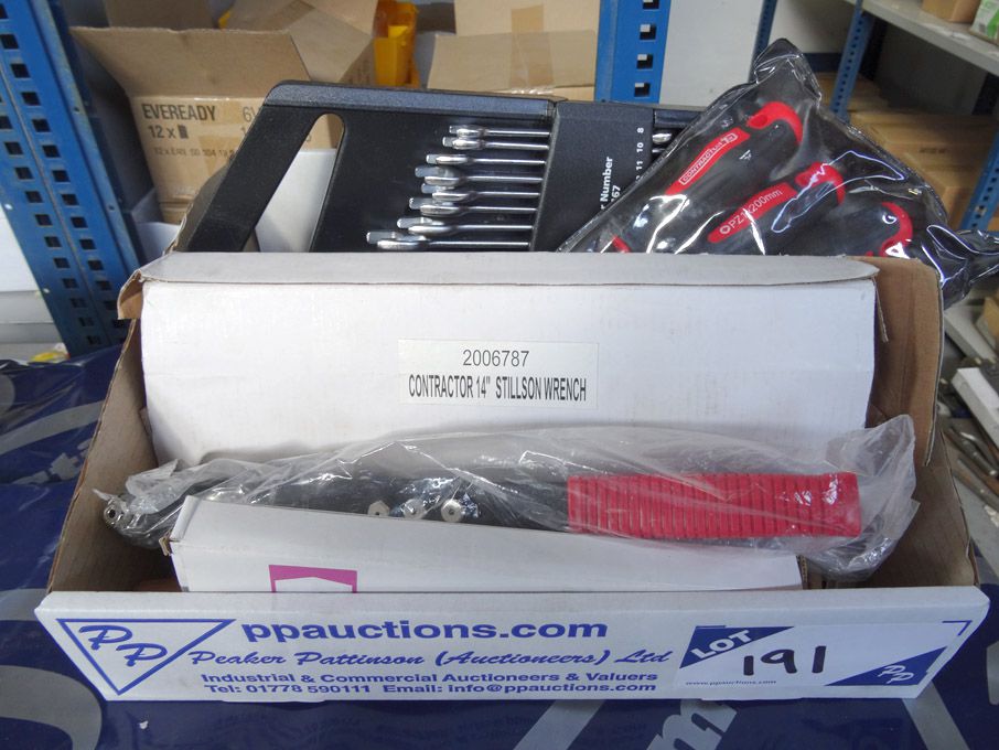 Qty various Roebuck etc tools inc: Allen keys, spa...