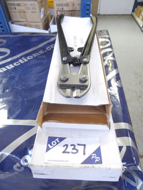 18" & 24" Bolt cutters - (packaged & unused)