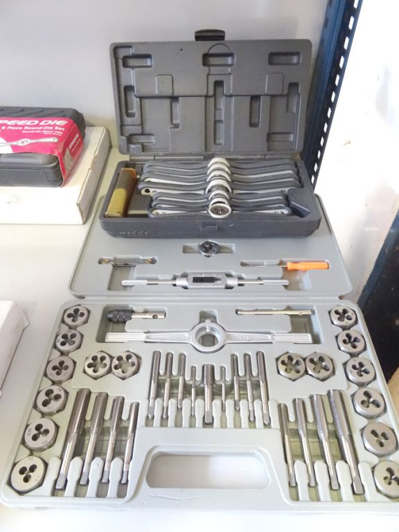 Roebuck 8 piece round die set & 40 piece carbon st...