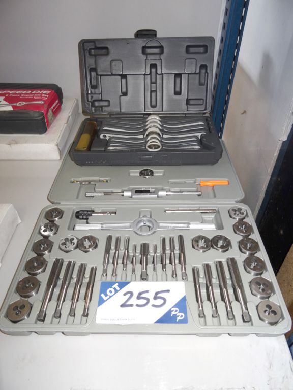 Roebuck 8 piece round die set & 40 piece carbon st...