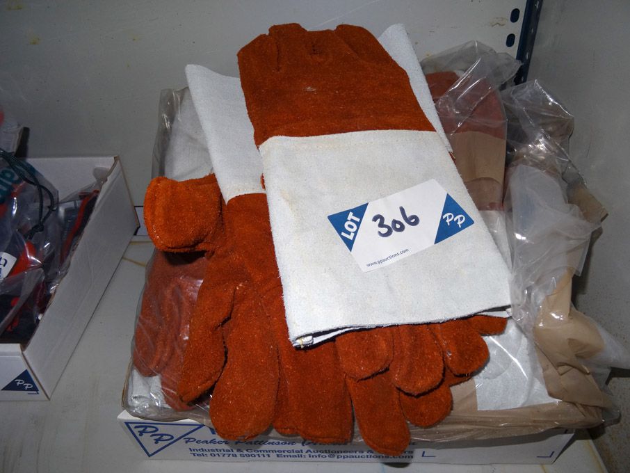 Qty various welders gloves - (packaged & unused)