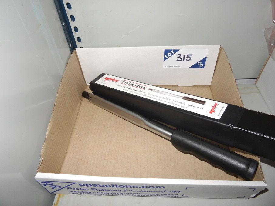 Norbar 200 'P' torque handle, 40-200N.m. - (packag...