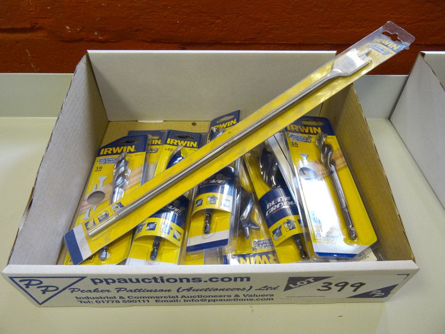 Qty various Irwin wood hole drills to 32mm - (pack...