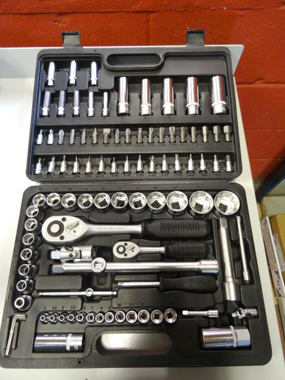 Chrome Vanadium 94 piece metric surface driver soc...
