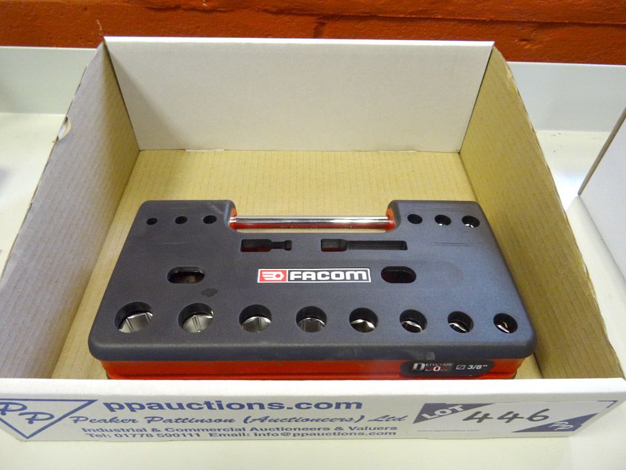 Facom 18 piece metric socket set to 22mm - (packag...