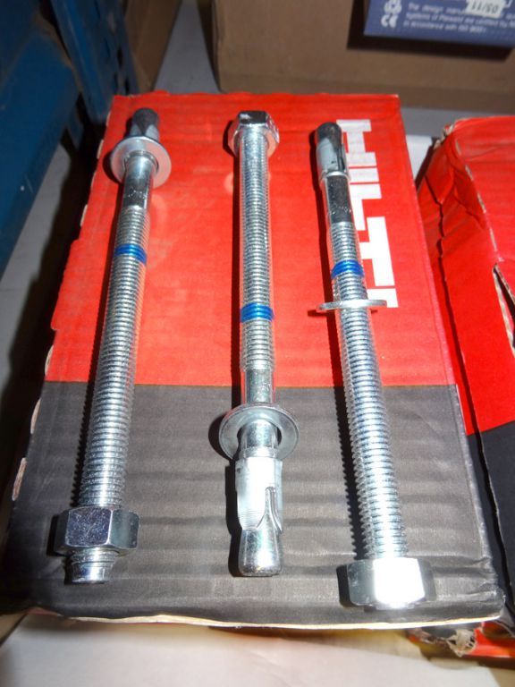 100x Hilti HSAMIZX180 floor bolts - (packaged & un...