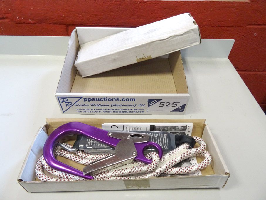2x Ridgegear 1.8m shock absorber rope - (packaged...