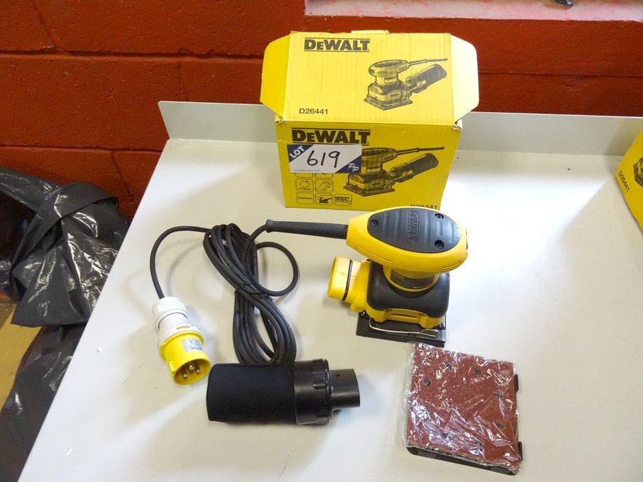 Dewalt D26441 palm grip sander, 110v, 14000rpm, 23...