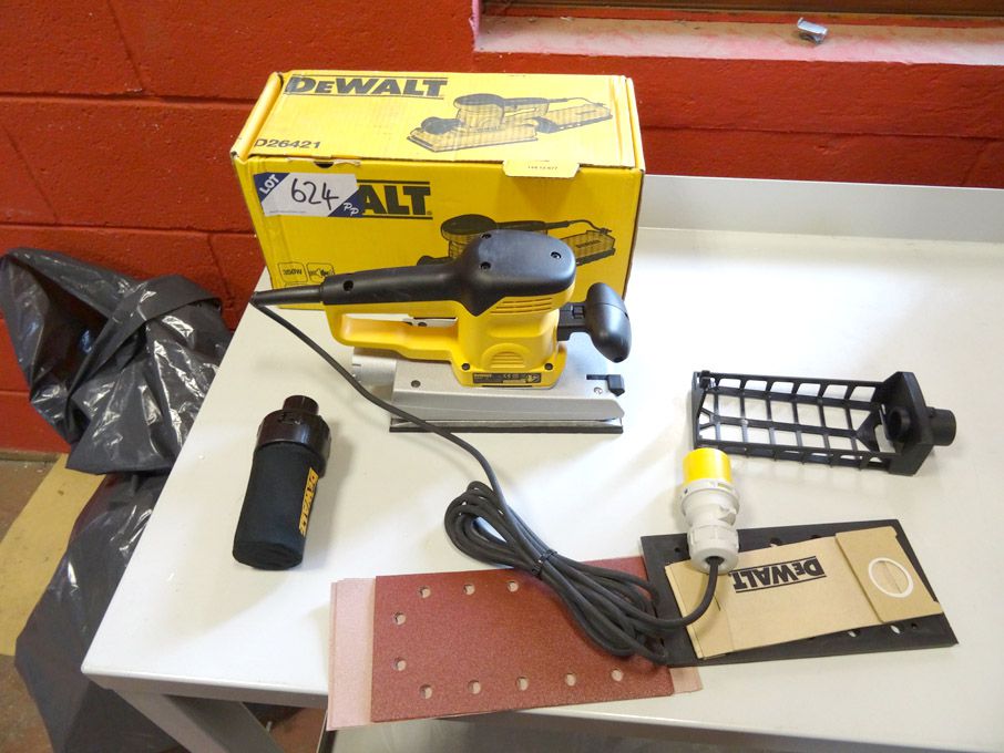 Dewalt D26421 orbital sander, 110v, 22,000rpm - (p...