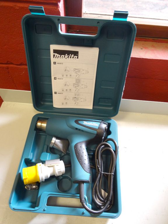 Makita HG5012 heat gun, 110v, 1200W - (packaged &...