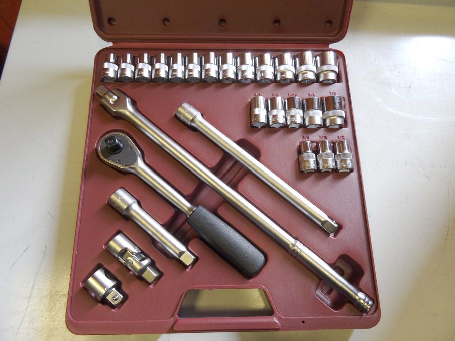 Roebuck 27 piece 1/2" drive metric & imperial sock...