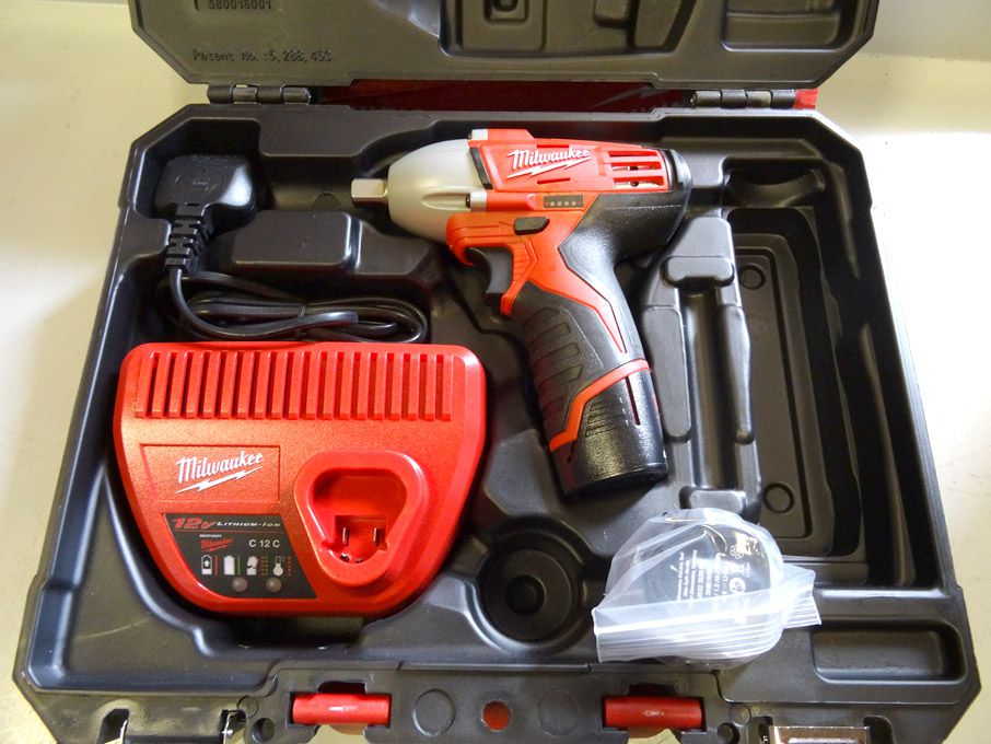 Milwaukee C21IW/22C impact wrench, 12v, 0-2000rpm...