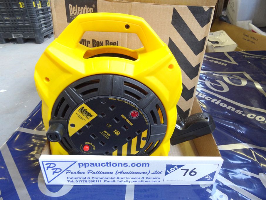 Defender 15m box reel, 240v, 13A - (packaged & un...