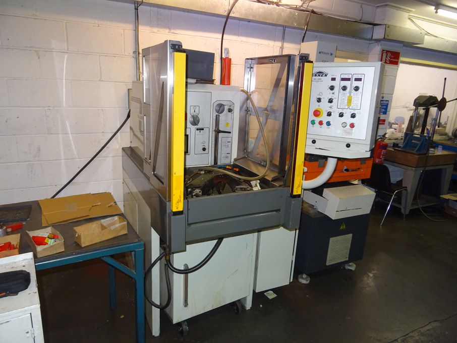 Sunnen ML-2000 precision horizontal honing machine...