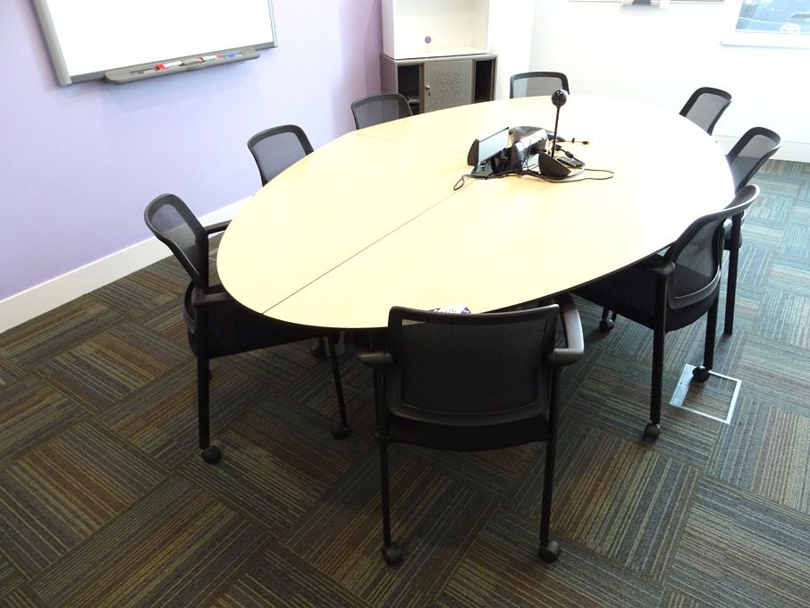 Ahrend maple 3000x1800mm curved 4 section meeting...