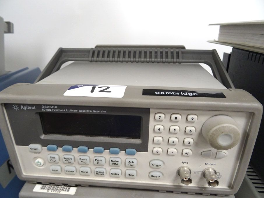 Agilent 33250A 80MHz function / arbitrary waveform...