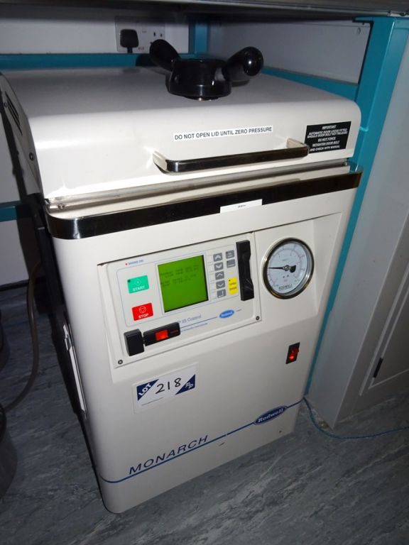 Rodwell Monarch 50 Autoclave, MP25 control, 50ltr...