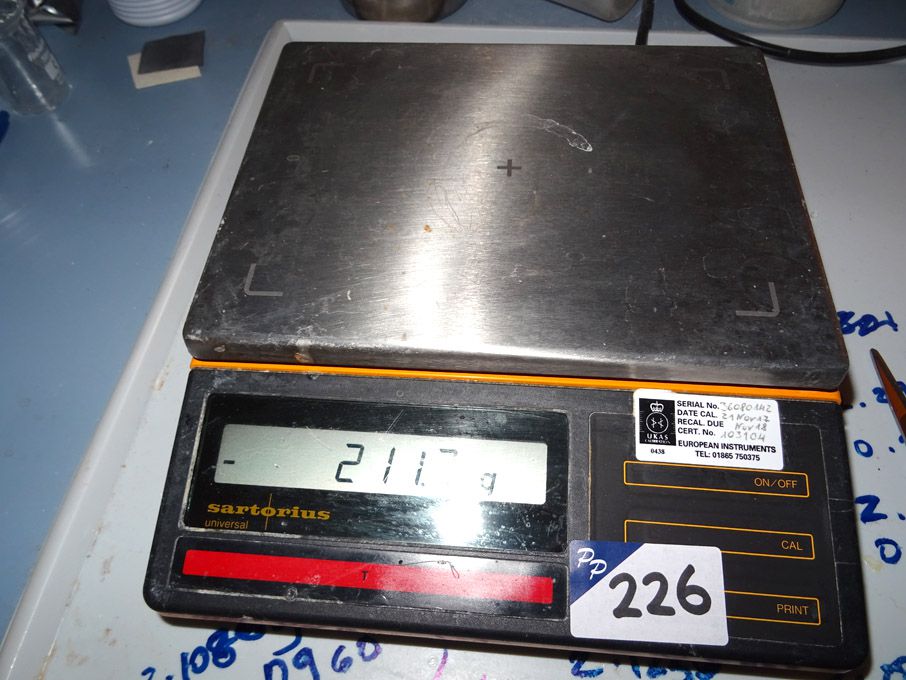 Sartorius Universal digital scales
