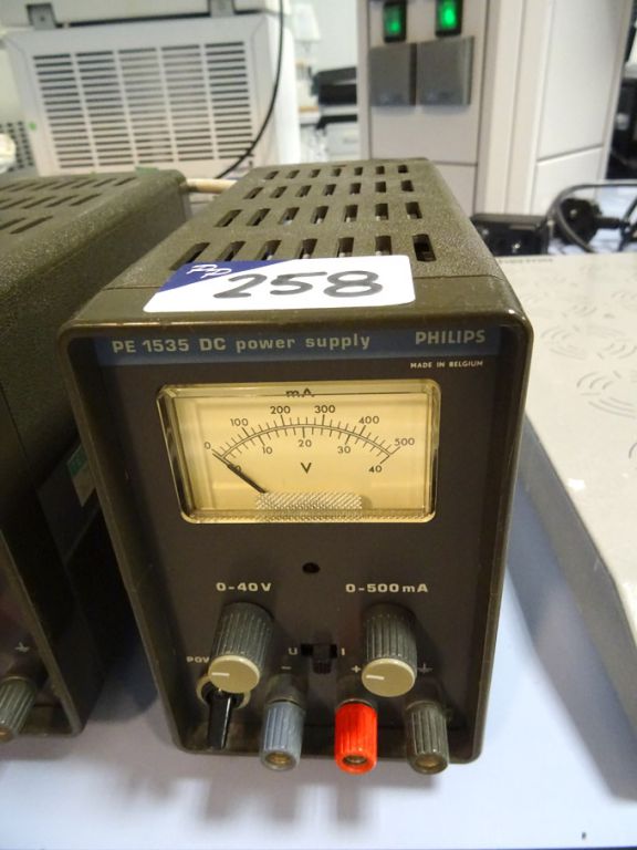 Philips PE1535 DC power supply