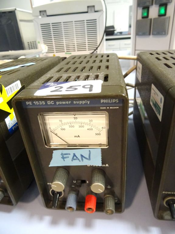 Philips PE1535 DC power supply