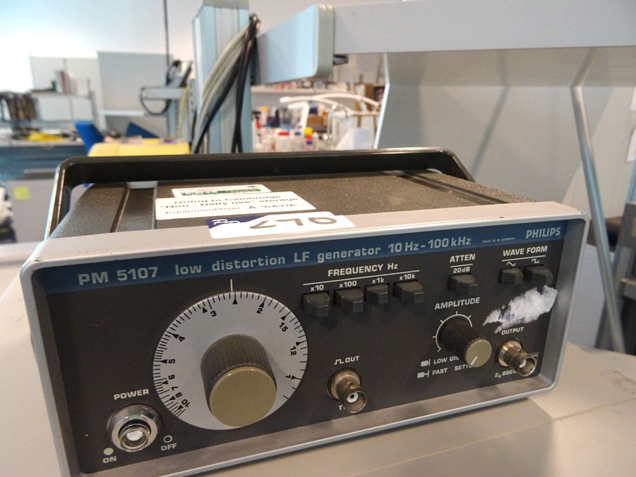 Philips PM5107 low distortion LF generator, 10Hz -...