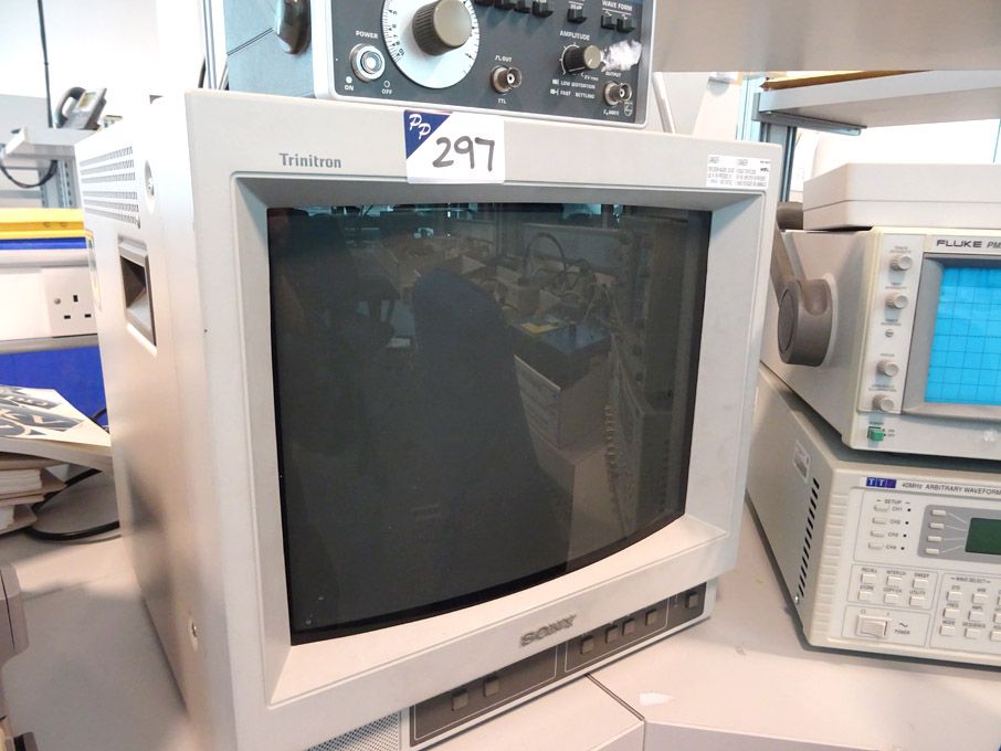 Sony Trinitron 14" CRT monitor