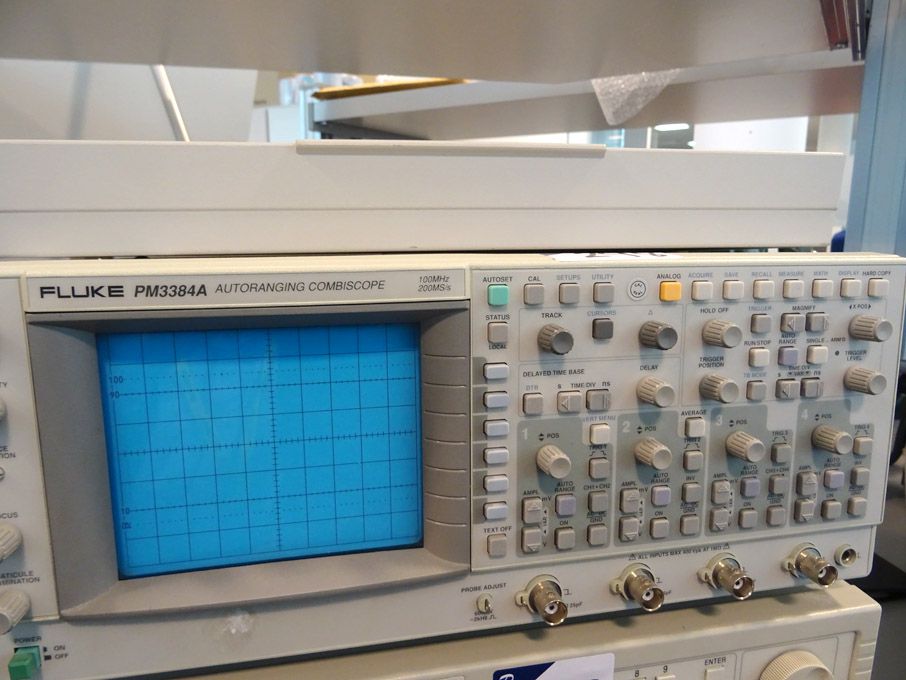 Fluke PM3384A 100MHz autoranging combiscope