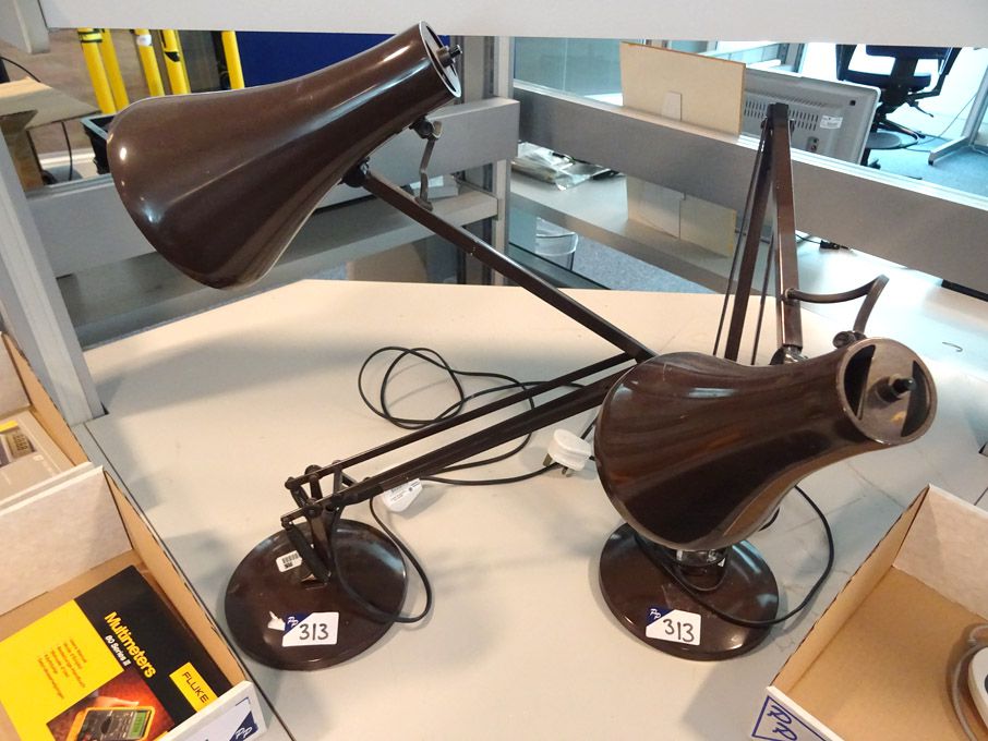 2x bench type lights