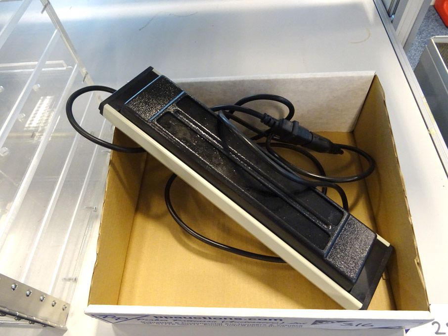 UVP UVL-28 EL Series UV lamp