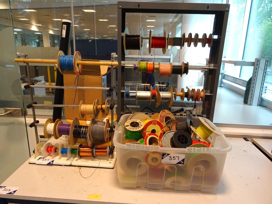 2x wire stands with Qty various wire