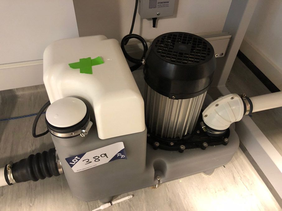SFA P95 1300W pump, 240v