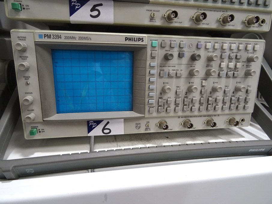 Philips PM 3394 200MHz 4 channel oscilloscope