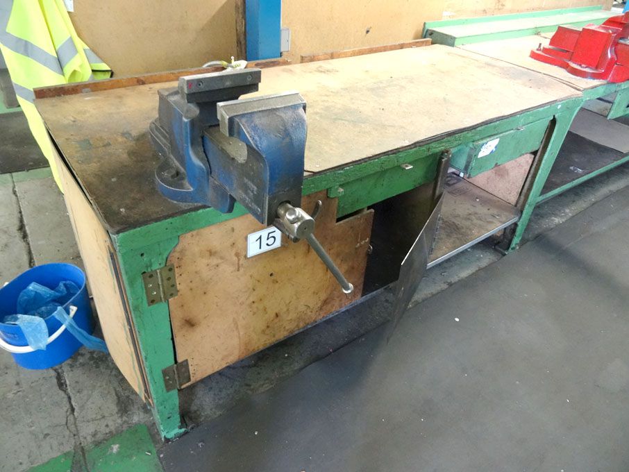 1800x800mm metal frame workbench with Record No25...