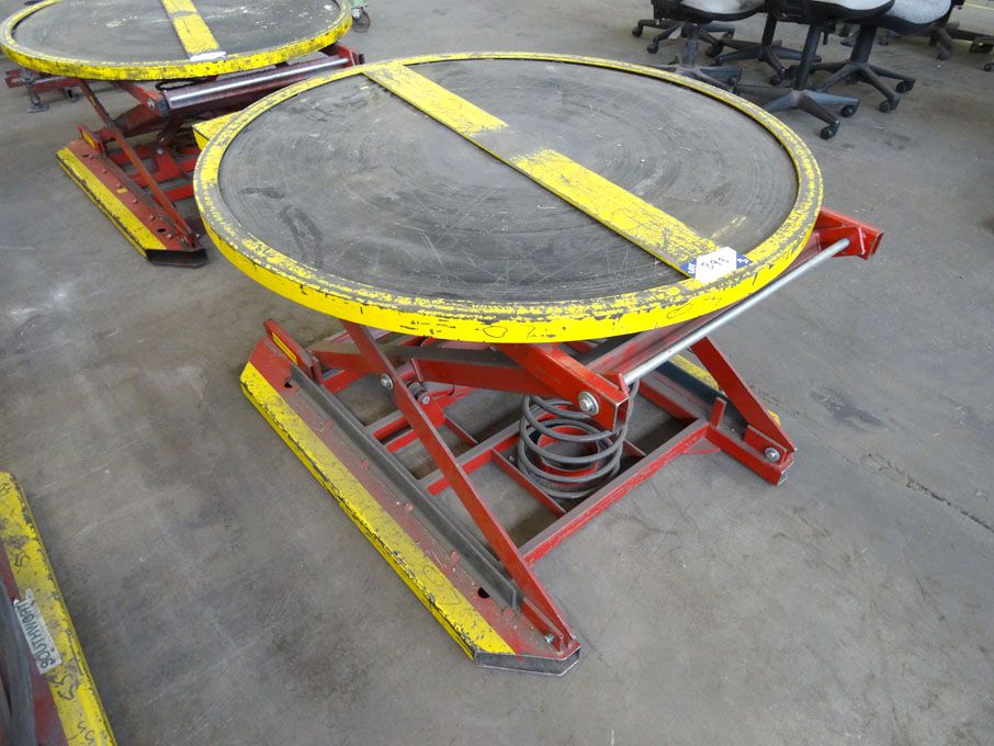 Southworth 1100mm dia turn table elevation stand