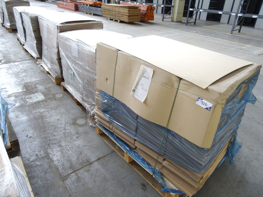 1250x flat pack cardboard boxes on 5 pallets, PT12...
