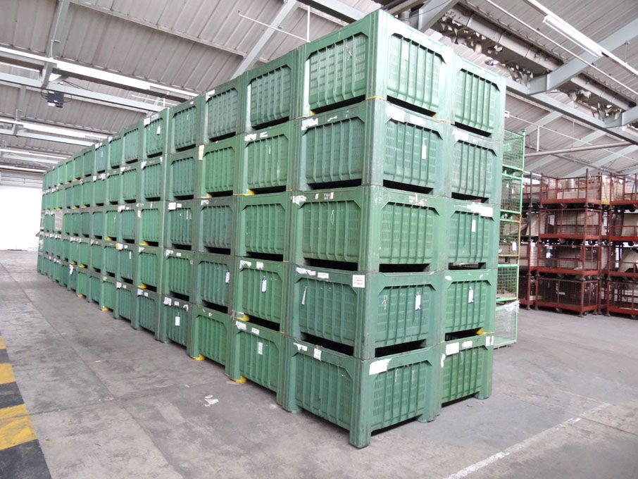 5x green plastic solid side, stackable stillages,...