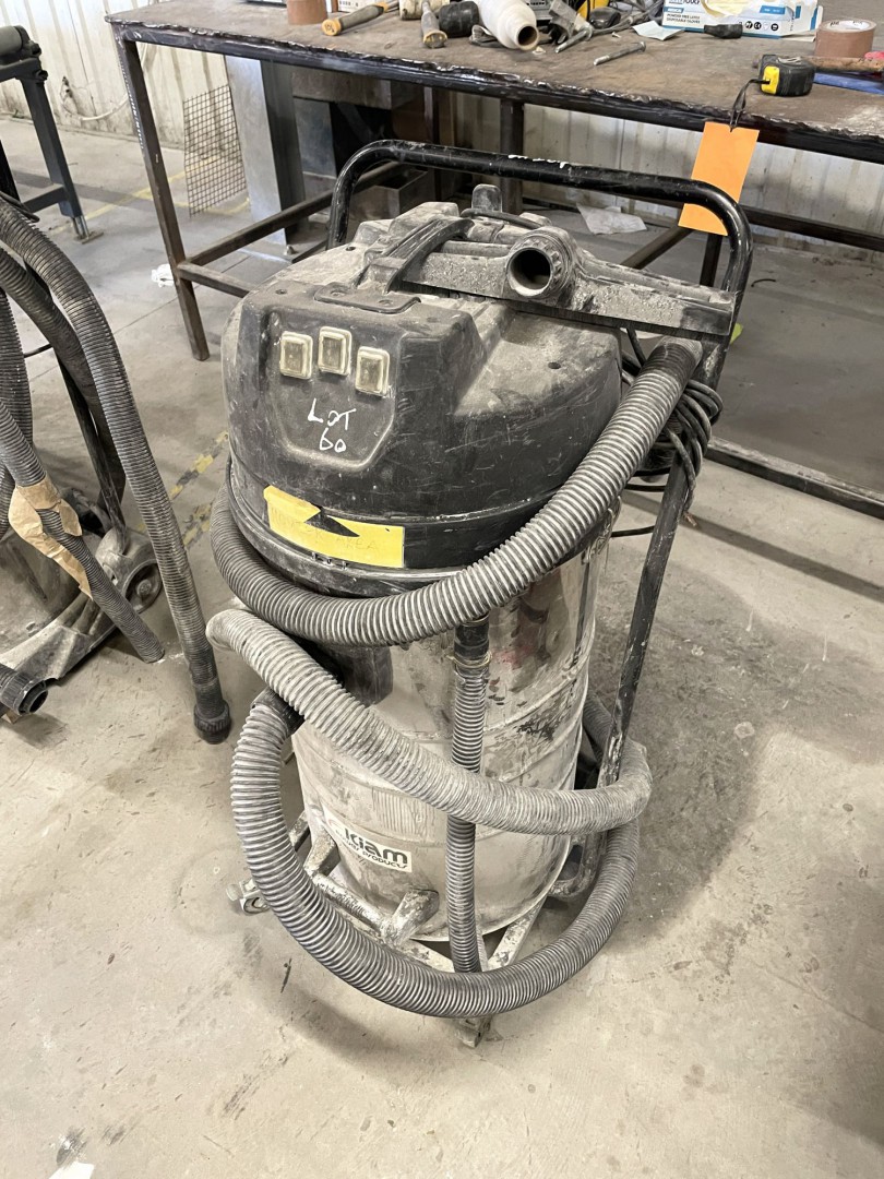Kiam KV100-3 wet / dry industrial vacuum, 240v