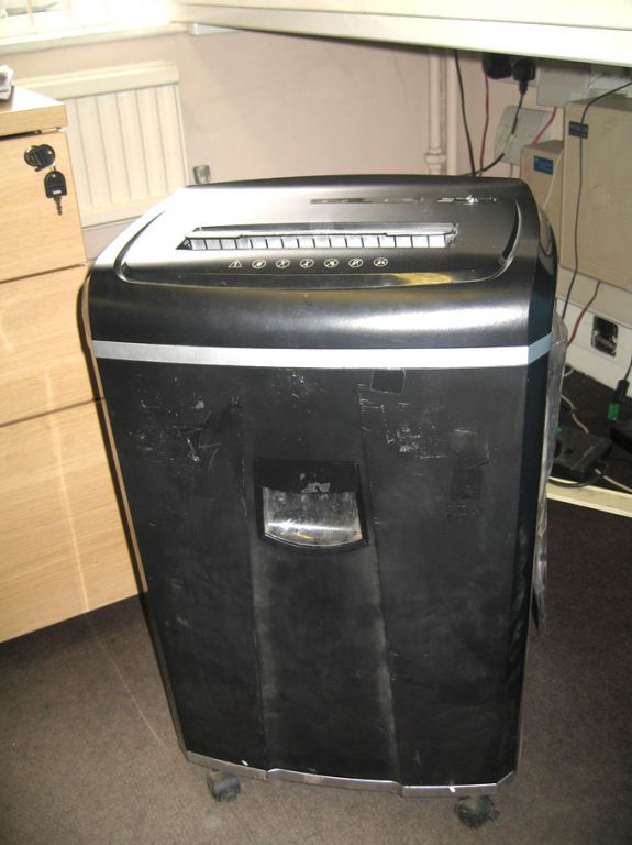 Ativa AT-16X electric shredder, 240v