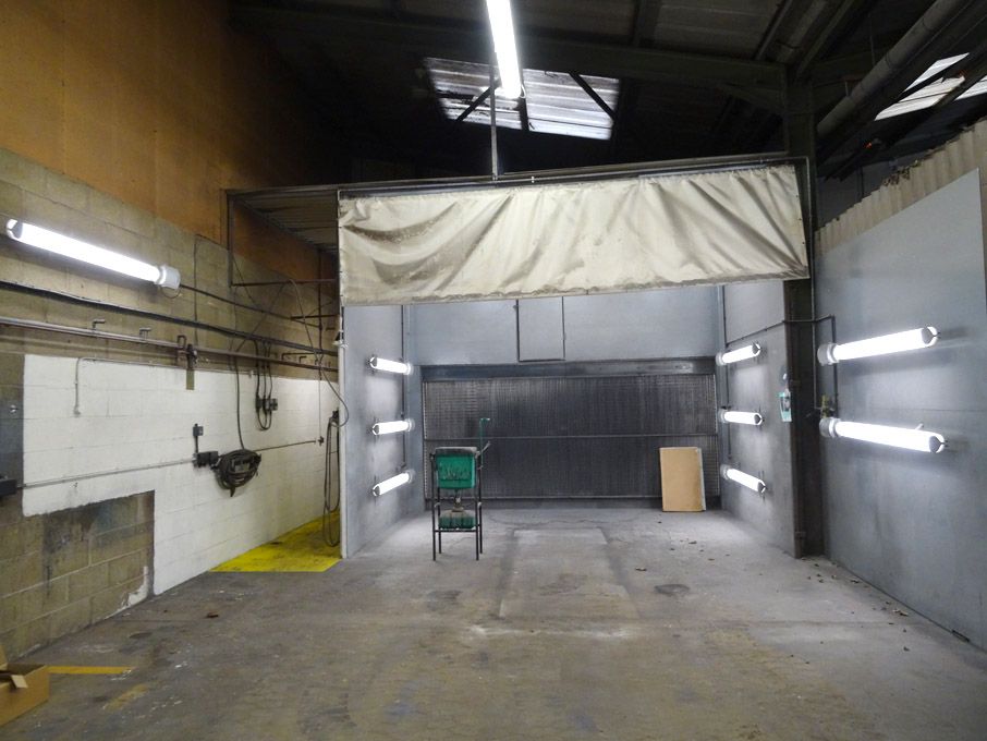 4800x4600mm spray booth with extraction & 12x Hada...