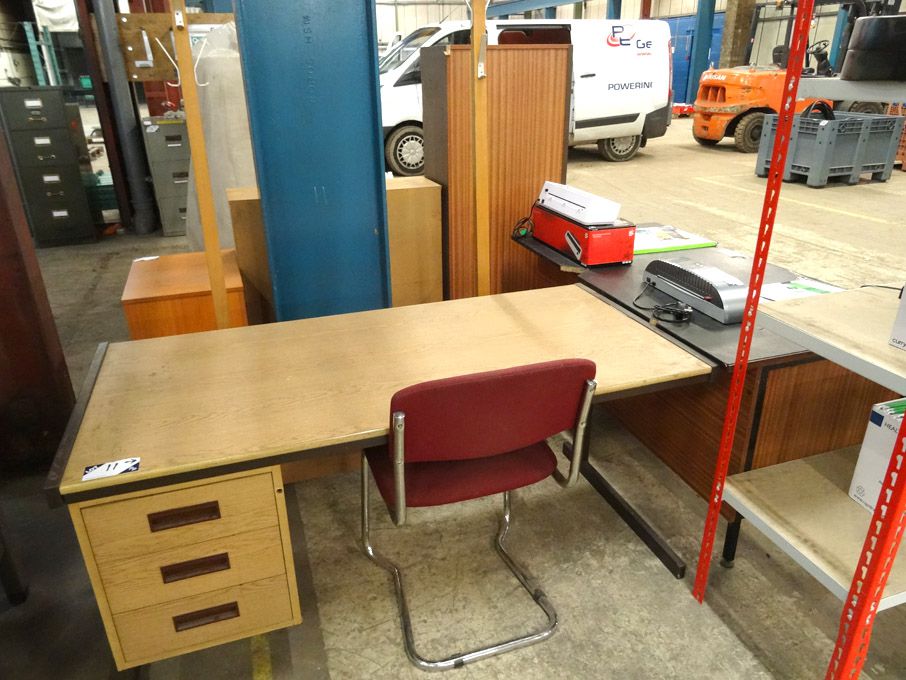 1550x730mm 3 drawer oak effect office desk, simila...