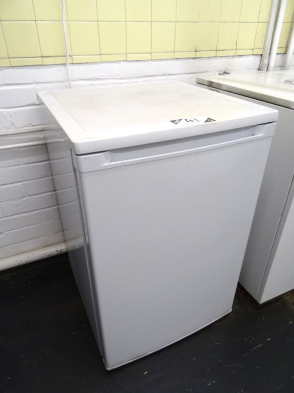Curry's CUL55W12 under counter fridge
