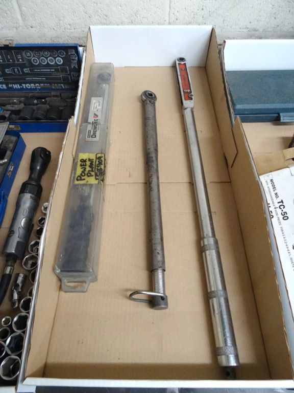 3x various torque wrenches inc: Dremotec 60-300Nm